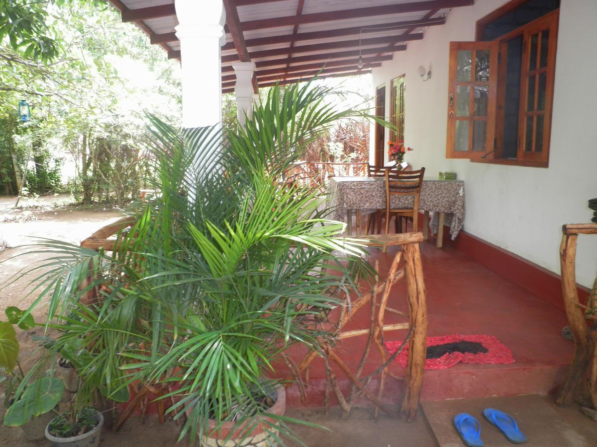 Sigiri Sansi Homestay Sigiriya Exterior foto